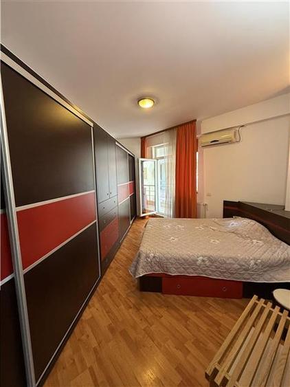 Apartament cu 3 camere decomandat, mobilat în Nord