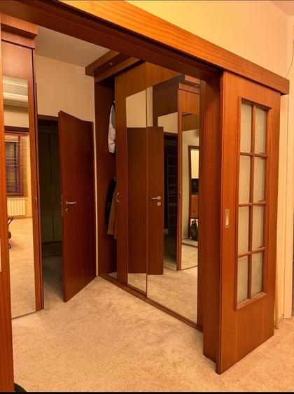 Apartament cu 2 camere decomandat în P-ța Victoriei