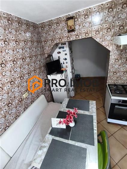 Apartament cu 2 camere decomandat, mobilat în Unirii Sud