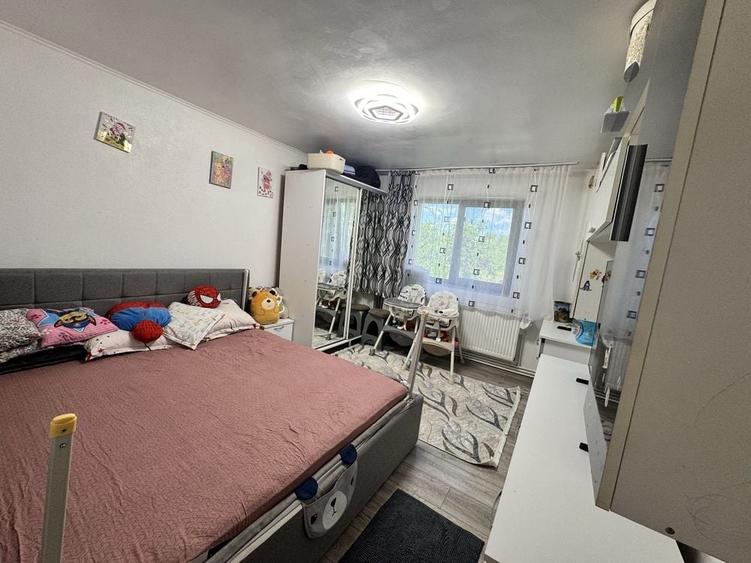 Garsonieră decomandată în Central
