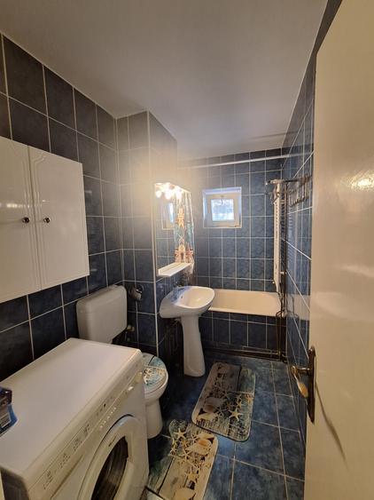 Apartament cu 2 camere semidecomandat în Complex Studențesc