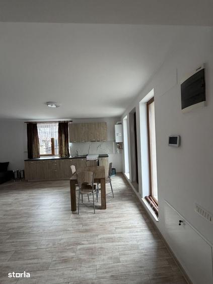 Casă cu 2 camere cu Teren 250 Mp în Tokai