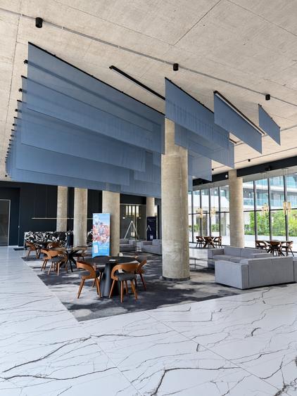 Apartament cu 2 camere decomandat, mobilat în Mamaia
