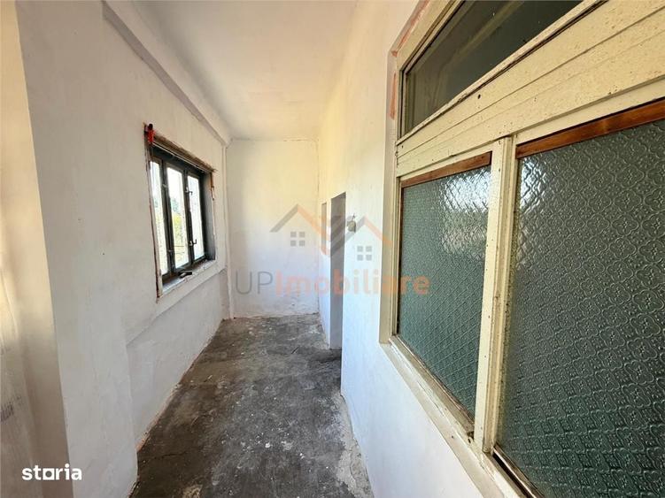 Casă cu 3 camere în Tărian