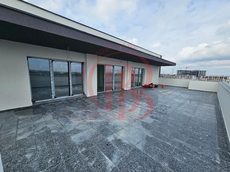 Apartament cu 4 camere decomandat în Theodor Pallady