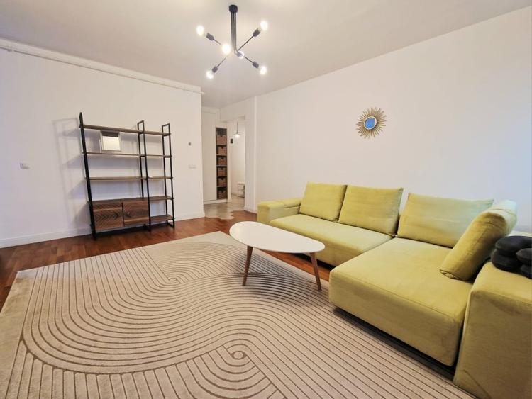 Apartament cu 2 camere semidecomandat în Borhanci