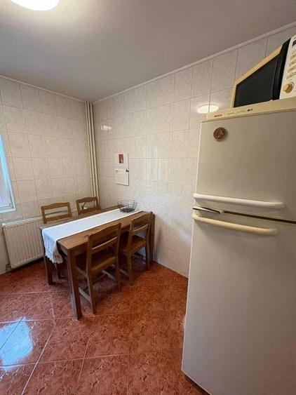 Apartament cu 2 camere decomandat, mobilat în Aviației