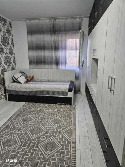 Apartament cu 3 camere în Nufărul