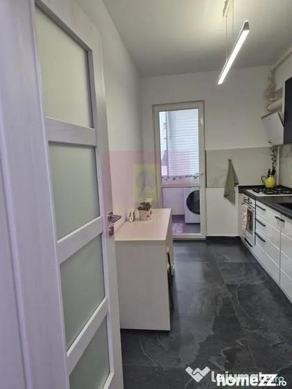 Apartament cu 2 camere decomandat în Dobroești