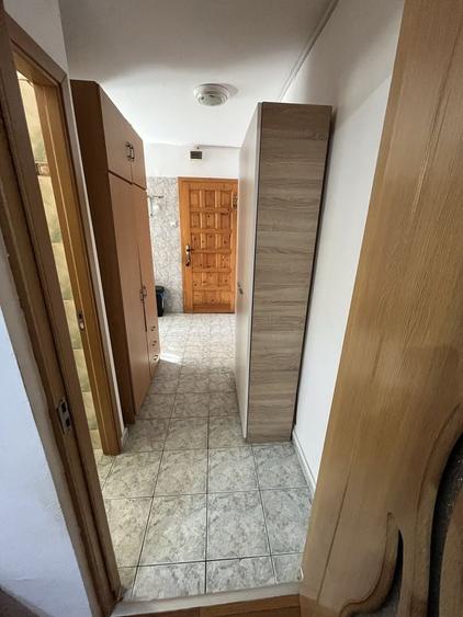 Garsonieră decomandată în Dâmbovița