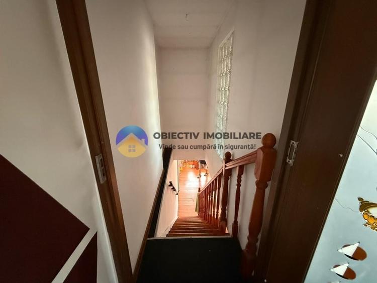 Casă cu 4 camere cu Canalizare în Dărmănești