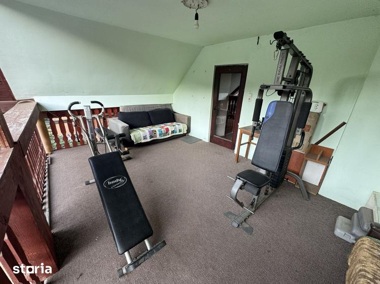 Casă cu 4 camere cu Teren 200 Mp în Moșna