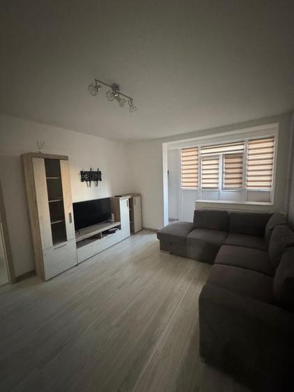 Apartament cu 2 camere în Drumul Taberei
