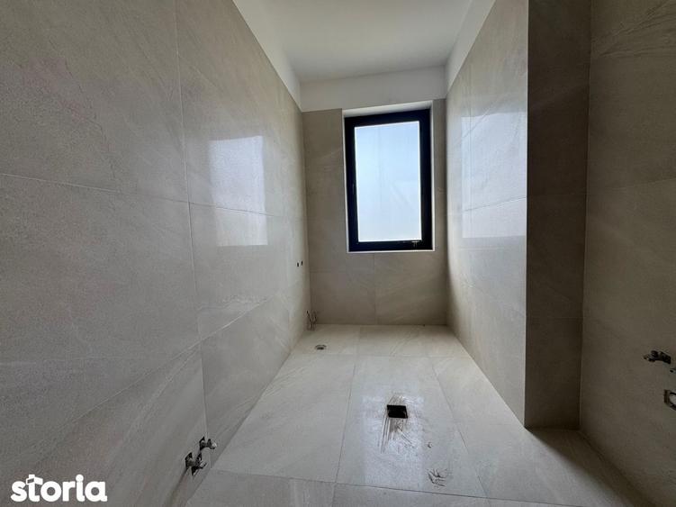 Apartament cu 4 camere decomandat în Herăstrău
