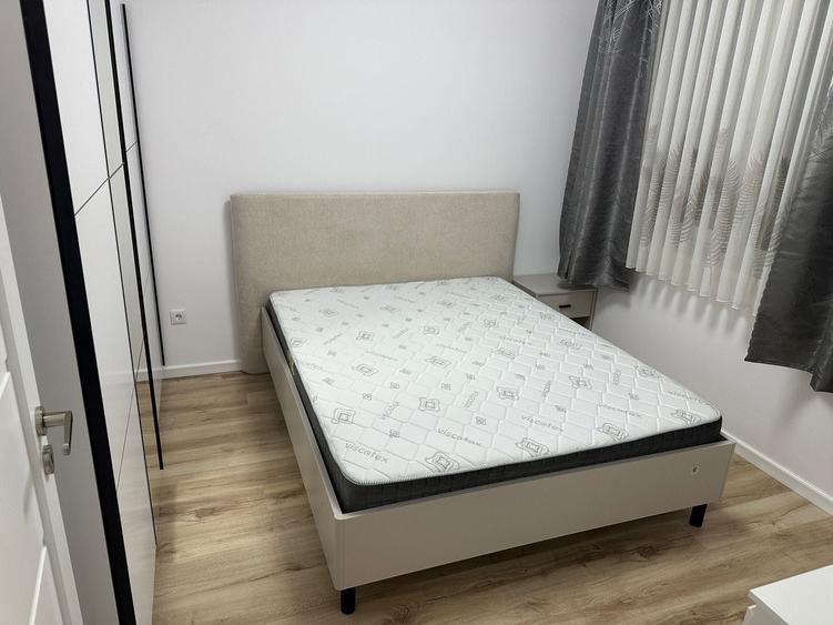 Apartament cu 2 camere decomandat în Florești