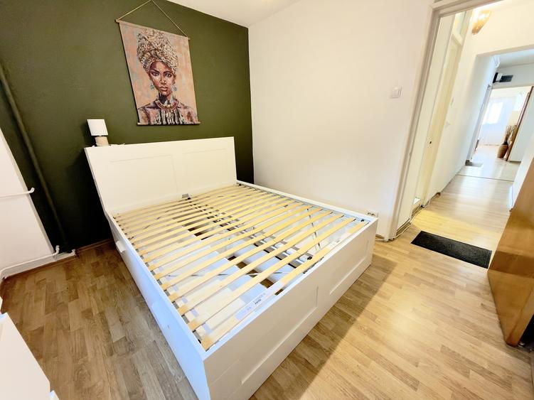 Apartament cu 3 camere decomandat, mobilat în Grădina Icoanei