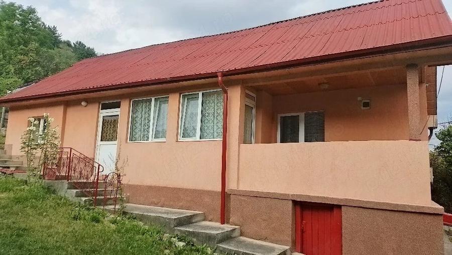 Casă cu 2 camere cu Teren 820 Mp în Suceagu