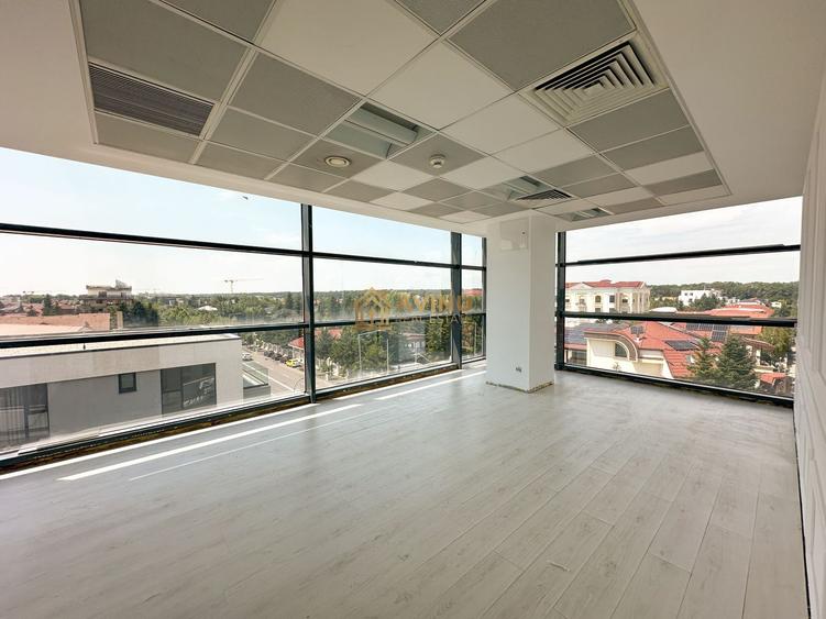 Spațiu comercial, de 4,000 mp, în Nord