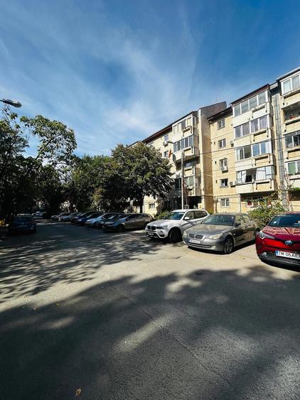 Apartament cu 2 camere semidecomandat în Odobescu