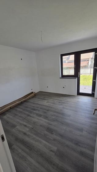 Casa de vanzare Proprietar | Micesti (Purcareni) | 4 dormitoare | 135 mp utili | Teren 500 mp - 4