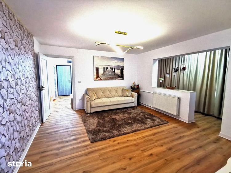 Apartament cu 2 camere decomandat în Girocului