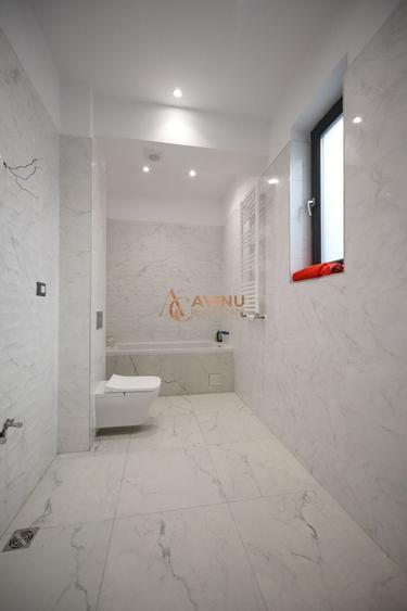 Apartament cu 4 camere în Sud-Vest