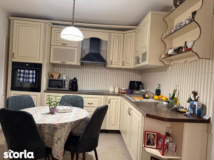 Casă cu 4 camere cu Teren 315 Mp în Unirii