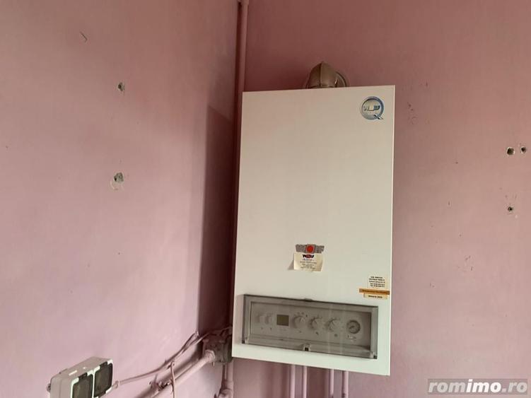 Casă cu 7 camere cu Teren 638 Mp în Bălcescu