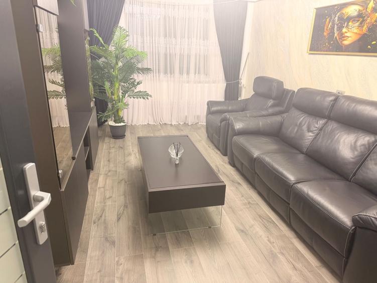 Apartament cu 2 camere decomandat în Exterior Vest