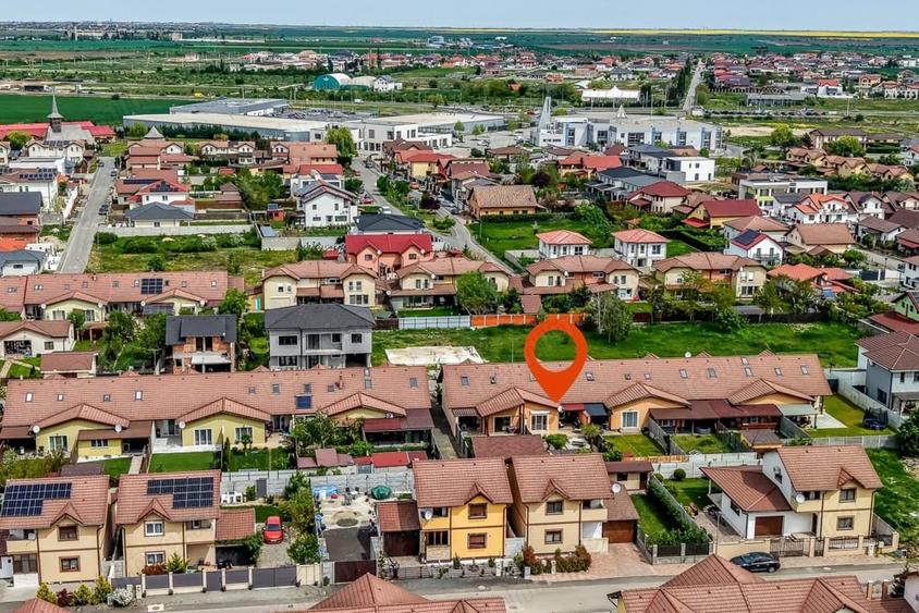 Casă cu 4 camere cu Teren 250 Mp în Vladimirescu