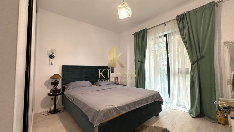 Apartament cu 3 camere semidecomandat, mobilat în Cotroceni