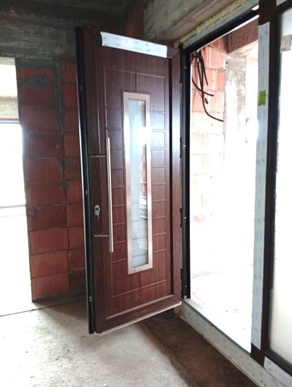 Casă cu 9 camere cu Teren 1400 Mp în Sânnicolau Mic