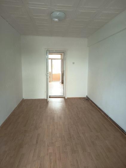 Apartament cu 2 camere semidecomandat în Mihail Kogălniceanu
