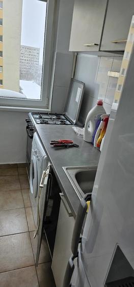 Apartament cu 2 camere semidecomandat în Teiul Doamnei
