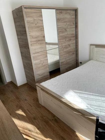 Apartament cu 2 camere decomandat, mobilat în Militari — fotografia 3