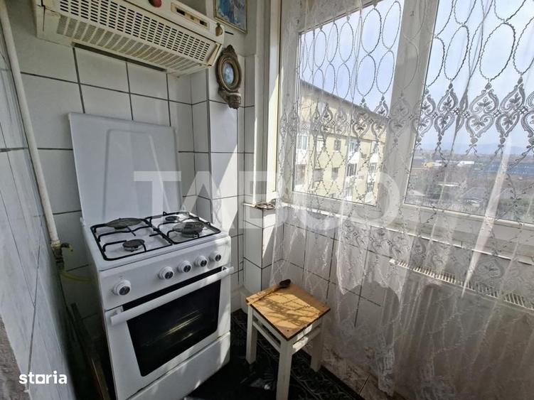 Apartament cu 2 camere decomandat în Lazaret