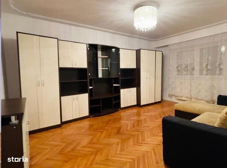 Apartament cu 2 camere decomandat în Vasile Aaron