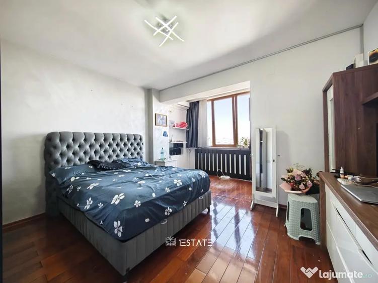 Apartament cu 4 camere decomandat în Titan
