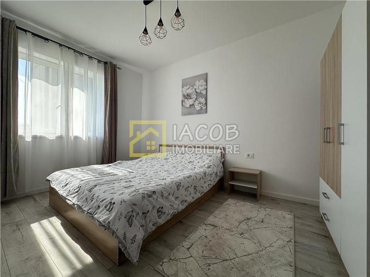Apartament cu 2 camere decomandat în Calea Moldovei