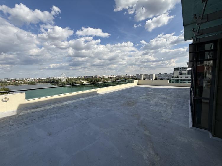 Apartament cu 5 camere decomandat în Lacul Tei