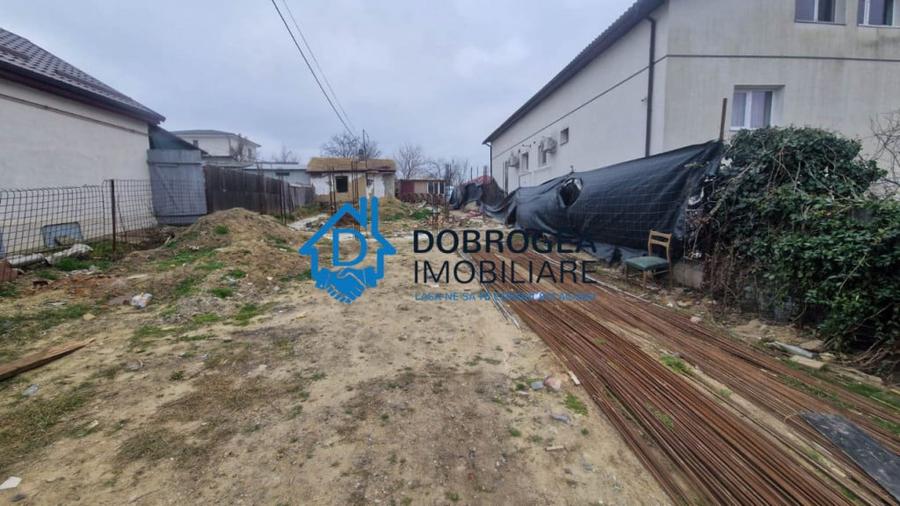 Teren de 400 mp, în Păcii