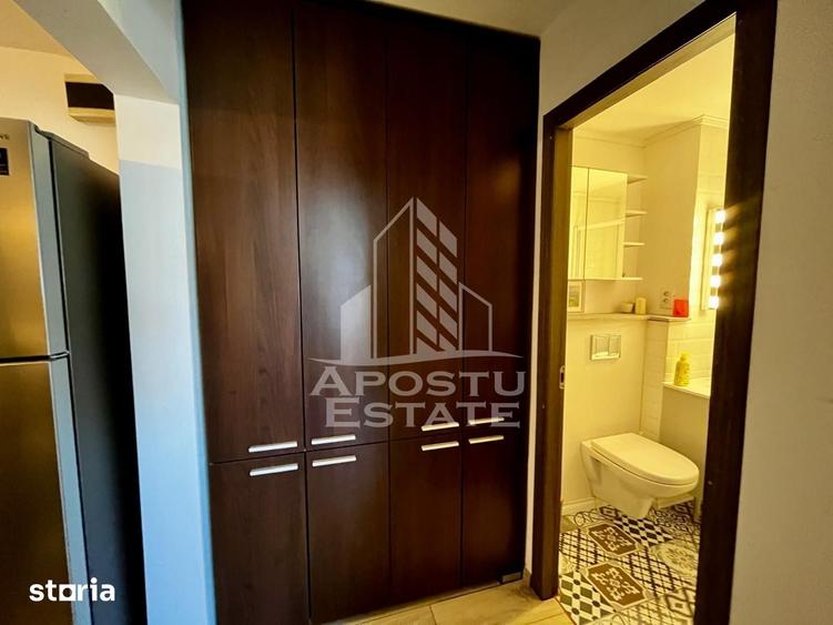 Apartament cu 3 camere decomandat, mobilat în Bucovina