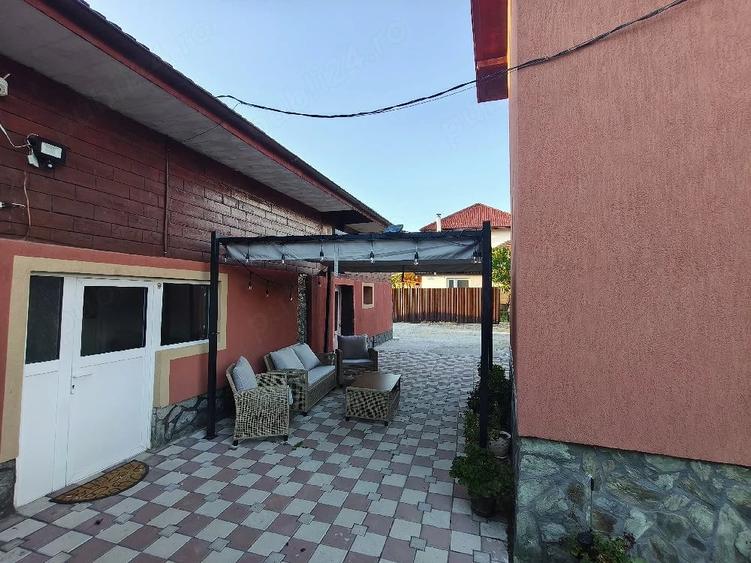 Casă cu Teren 1000 Mp în Central