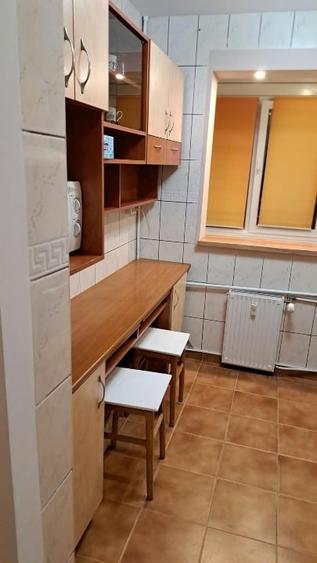 Apartament cu 3 camere decomandat, mobilat în Nicolae Grigorescu