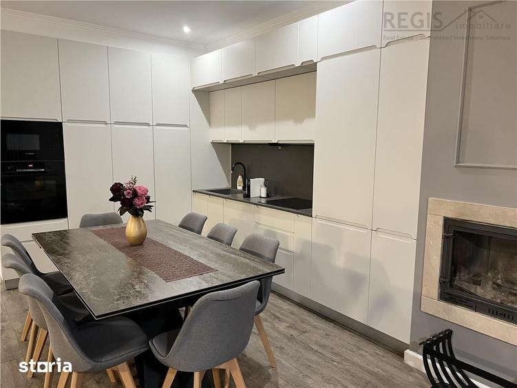 Apartament cu 4 camere în Central