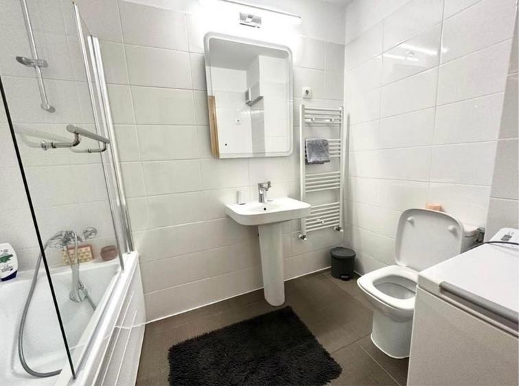 Apartament cu 2 camere în Torontalului