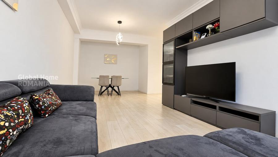 Apartament cu 3 camere decomandat, mobilat în Pipera