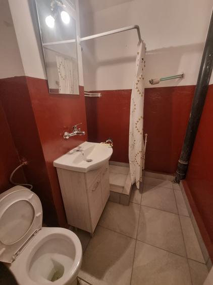 Garsonieră semidecomandată, mobilată în Mărăști