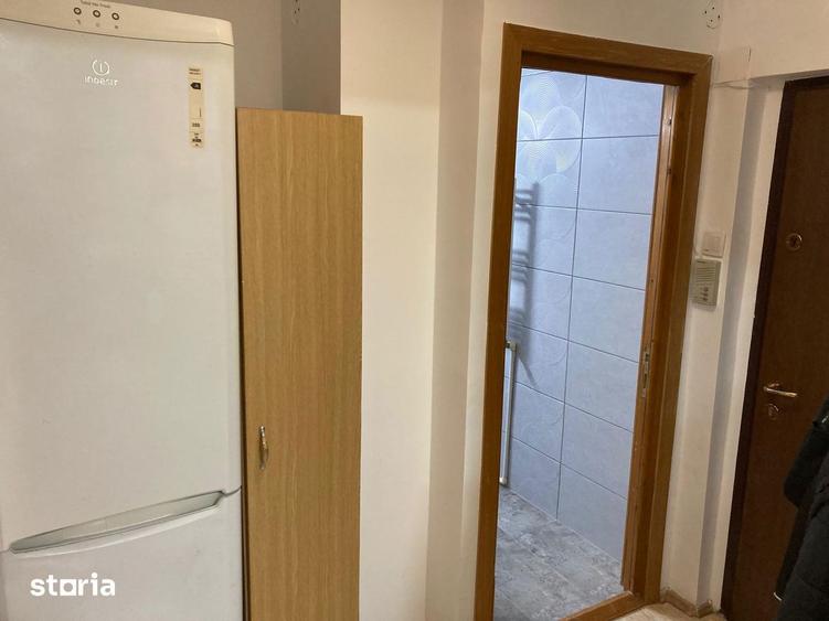 Apartament cu 2 camere decomandat în Tomis II