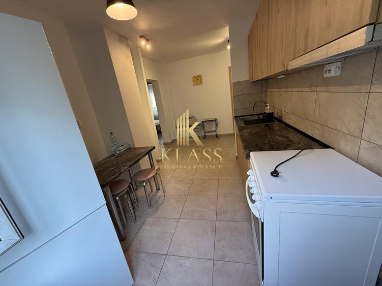 Apartament cu 3 camere decomandat, mobilat în Unirii